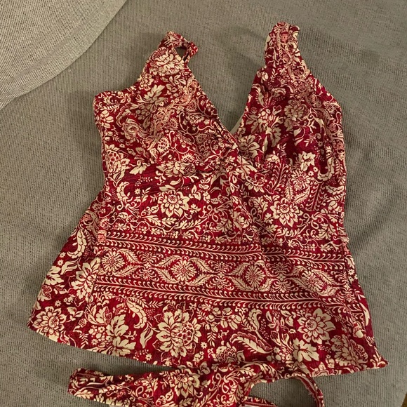 Sunsets Tankini Top 34E and bottom - Picture 2 of 6